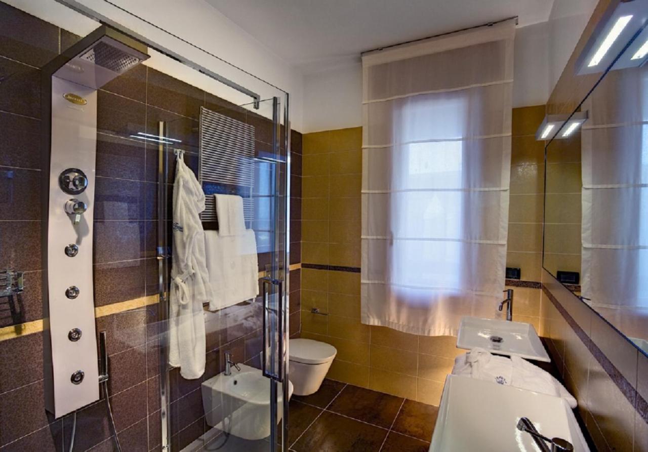 סוטומרינה Hotel Le Tegnue מראה חיצוני תמונה